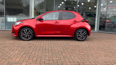 Toyota Yaris 1.5 Hybrid Design 5dr CVT Hybrid Hatchback